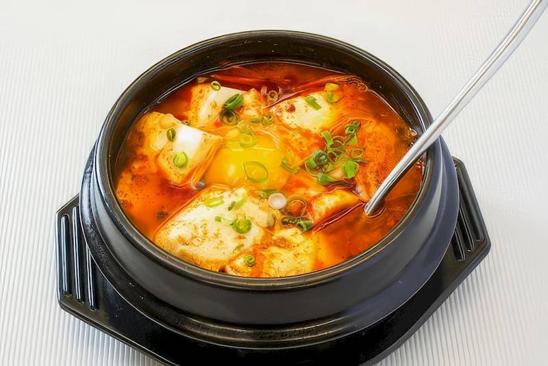 순두부찌개의 칼로리 구성과 일일 섭취량, 다이어트